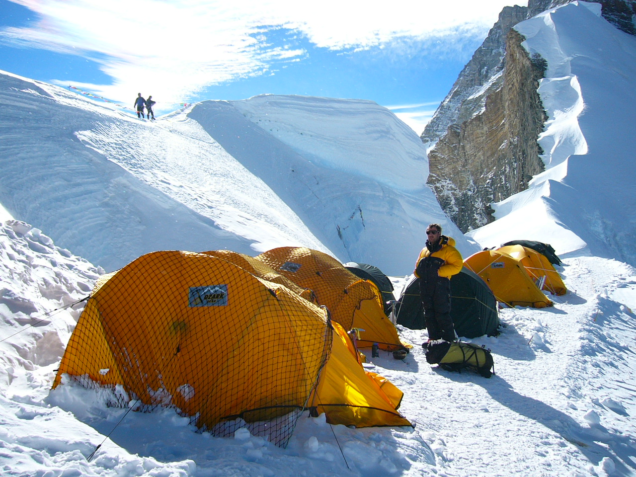 Bergsteiger und Zelte, Everest Camp am Nordsattel - Expedition Tibet