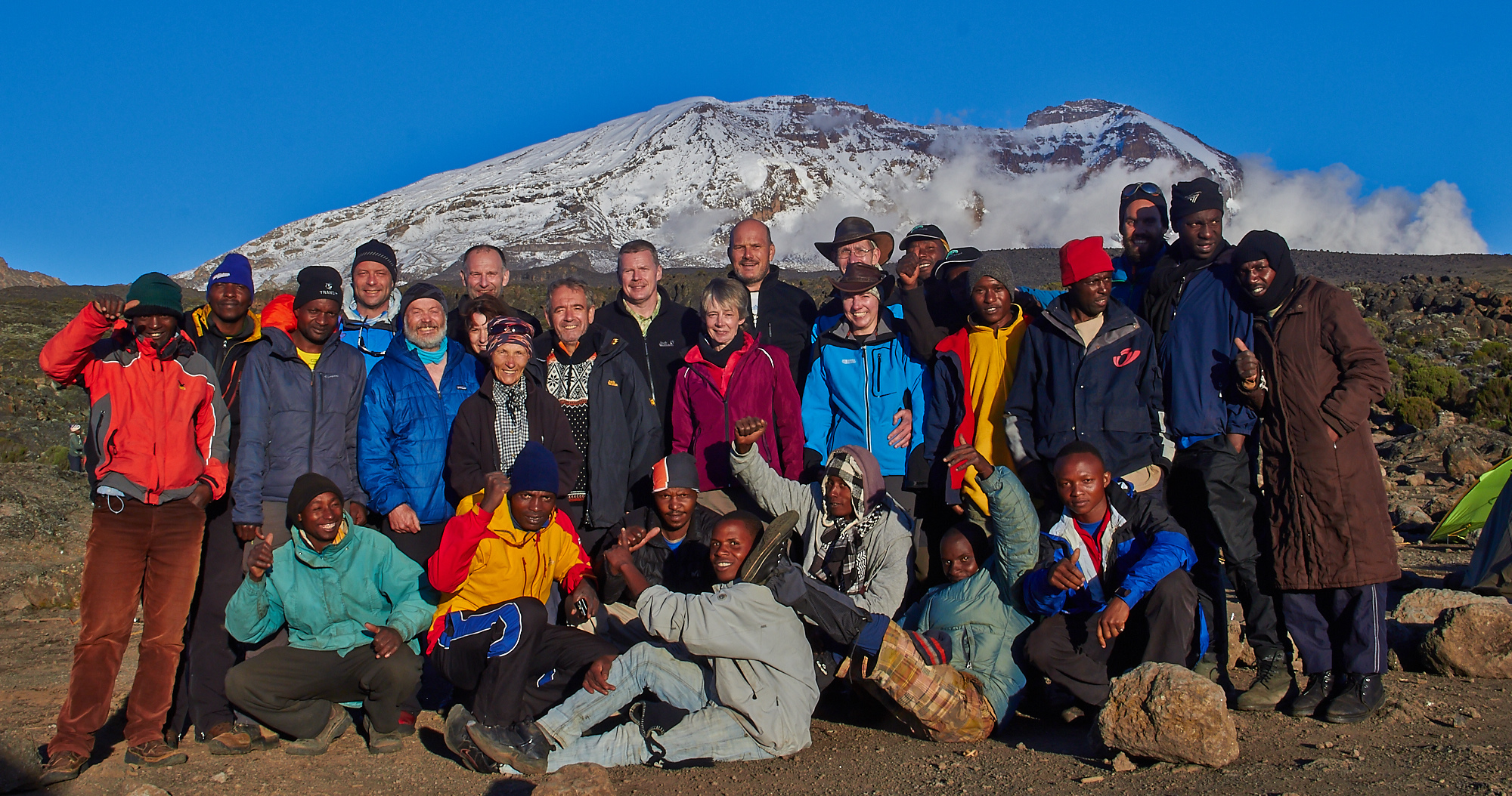 Kilimanjaro - Team nach erfolgreicher Besteigung