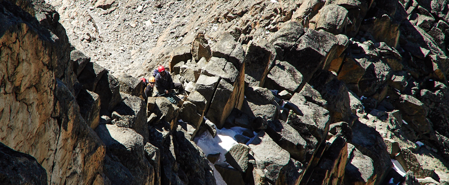 Mount Kenia Besteigung - Mac KInder's Gendarme, Kletterroute auf den Nelion